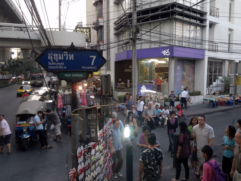 Khlong Toei Nuea