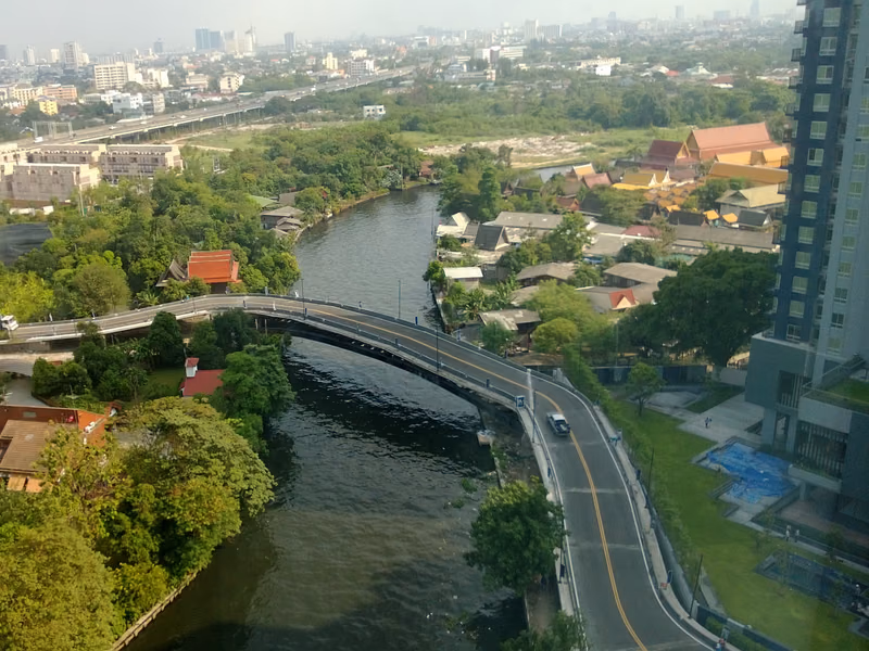 Phra Khanong Nuea